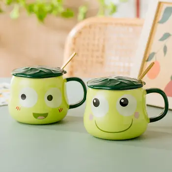  Супер сладка малка чаша с образа на жаба, керамични мультяшная креативна сладко детска млечна чашата за кафе за закуска с капак и лъжица